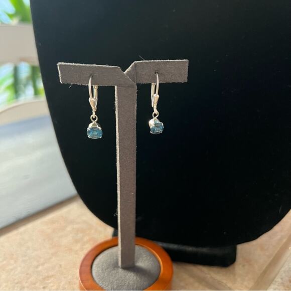 925 Sterling Silver Necklace & Earrings - Picture 4 of 7